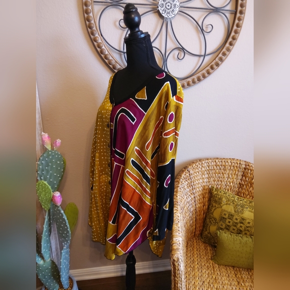 Lyng Stylish Multicolor Button Front Women's Top - Picture 8 of 9